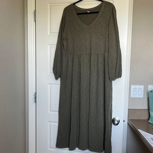 Long cotton dress with pockets